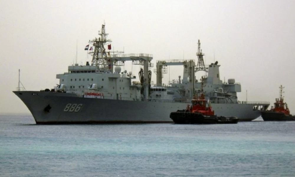 «Κόλαση» στον Περσικό: Πυρά αμερικανικών πλοίων κατά ιρανικών